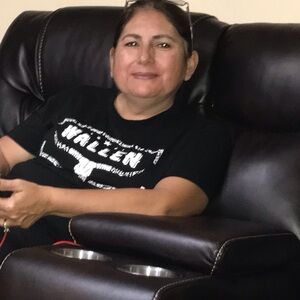 Meet your Posher, Cindi